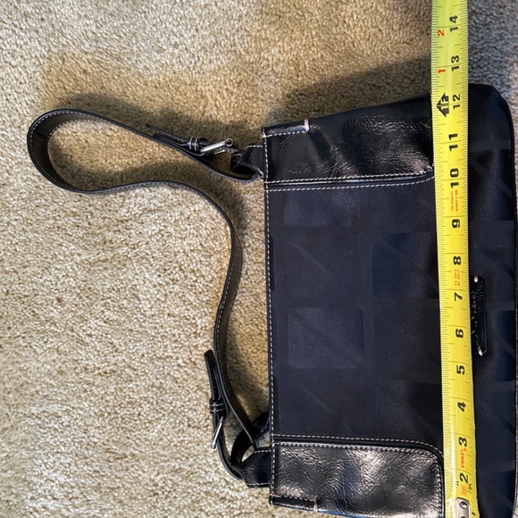 Black Nine Co Purse - Picture 5 of 6